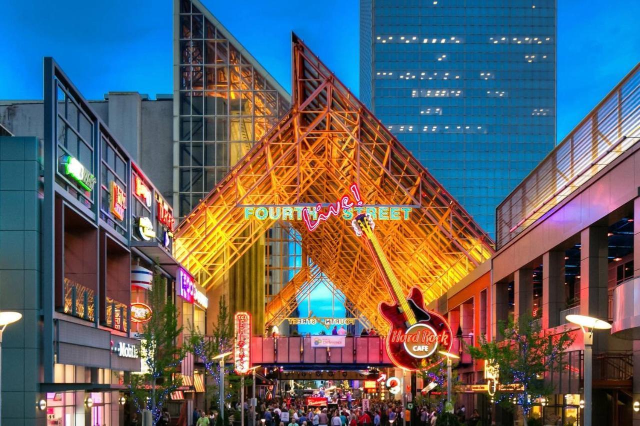 Walker'S Paradise In The Heart Of Louisville Appartamento Esterno foto